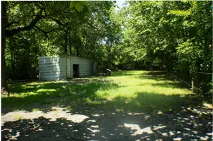 1106 6th St SE, Paris, TX 75460 - Photo 10