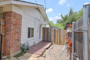 3808 S Timberline Dr, Fort Worth, TX 76119 - Photo 4