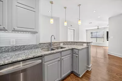 3333 Darcy Street #2102, Fort Worth, TX 76107 - Photo 16