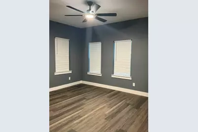 405 E Evans Street, Hearne, TX 77859 - Photo 6
