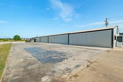 930 N Highway 377, Pilot Point, TX 76258 - Photo 24