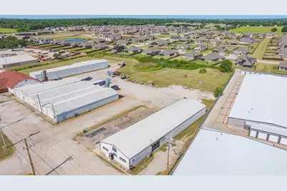 930 N Highway 377, Pilot Point, TX 76258 - Photo 20