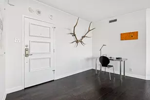 6211 W Northwest Hwy, Dallas, TX 75225 - Photo 14