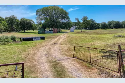 7196 Fm 1129, Chatfield, TX 75105 - Photo 8
