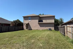 110 Cowpoke Ct, Newark, TX 76071 - Photo 16