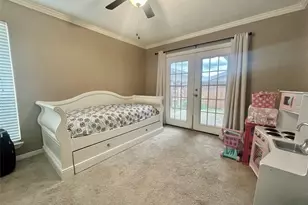15542 Earlport Cir, Dallas, TX 75248 - Photo 12