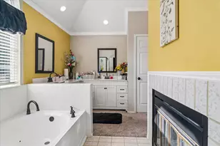 804 Clover Hill Ln, Cedar Hill, TX 75104 - Photo 10