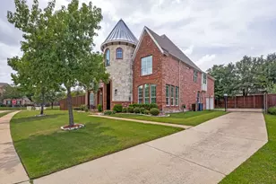 729 Driftwood Dr, Murphy, TX 75094 - Photo 2