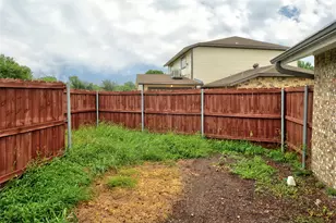 711 Wolftrap Dr, Denton, TX 76209 - Photo 18