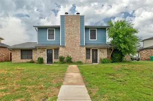 711 Wolftrap Dr, Denton, TX 76209 - Photo 2