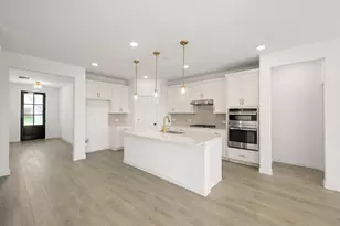 664 Tyronza Dr, Justin, TX 76247 - Photo 8