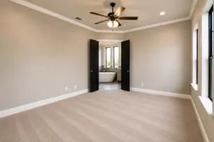 305 Sunset Ln, Fort Worth, TX 76114 - Photo 12