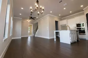 305 Sunset Ln, Fort Worth, TX 76114 - Photo 4
