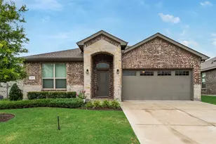 517 Frenchpark Dr, Fort Worth, TX 76052 - Photo 1