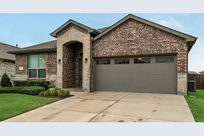 517 Frenchpark Drive, Fort Worth, TX 76052 - Photo 2