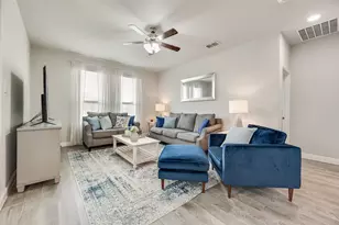 517 Frenchpark Dr, Fort Worth, TX 76052 - Photo 10