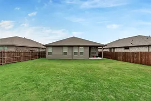 517 Frenchpark Dr, Fort Worth, TX 76052 - Photo 28