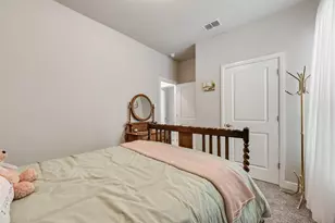 517 Frenchpark Dr, Fort Worth, TX 76052 - Photo 16
