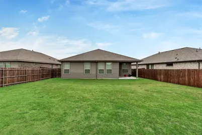 517 Frenchpark Drive, Fort Worth, TX 76052 - Photo 28