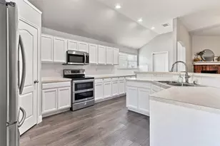 11616 Maddie Ave, Fort Worth, TX 76244 - Photo 12