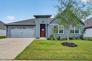 243 Sandstone Cir, Granbury, TX 76048 - Photo 1