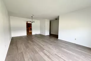 3641 Townsend Dr, Dallas, TX 75229 - Photo 2