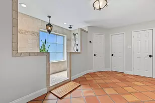 7632 Tallow Dr, Irving, TX 75063 - Photo 14