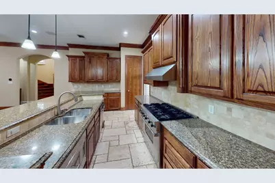 4516 Gilbert Avenue, Dallas, TX 75219 - Photo 4