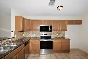 3905 Vista Mar Dr, Fort Worth, TX 76040 - Photo 4