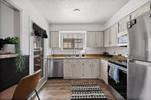 5335 Bent Tree Forest Dr, Dallas, TX 75248 - Photo 10