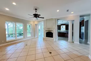 201 Casas Del Sur St, Granbury, TX 76049 - Photo 12