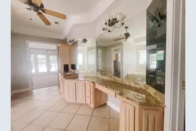201 Casas Del Sur Street, Granbury, TX 76049 - Photo 20