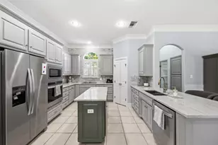 869 Thomas Crossing Dr, Fort Worth, TX 76028 - Photo 4