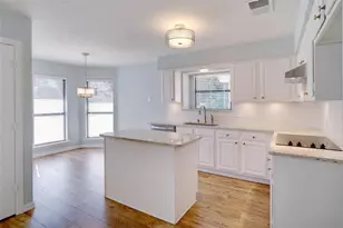 8 Salida Dr, Trophy Club, TX 76262 - Photo 2