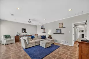 4827 Sandestin Dr, Dallas, TX 75287 - Photo 26