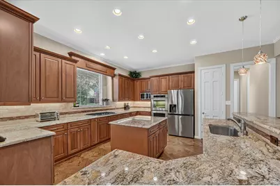 4827 Sandestin Drive, Dallas, TX 75287 - Photo 10
