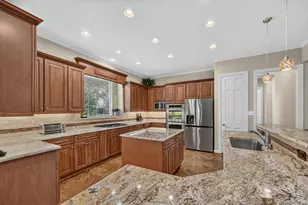 4827 Sandestin Dr, Dallas, TX 75287 - Photo 10