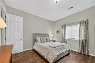 4827 Sandestin Dr, Dallas, TX 75287 - Photo 24
