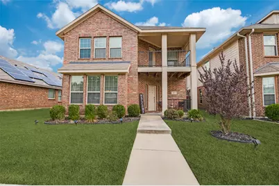 1942 Parkside Lane, Lancaster, TX 75146 - Photo 2