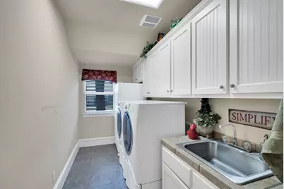 1811 Magic Valley Lane, Cedar Hill, TX 75104 - Photo 20