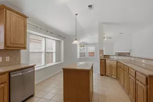 5613 Sundance Dr, The Colony, TX 75056 - Photo 10