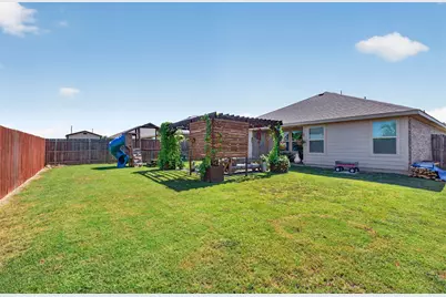 717 Durango Lane, Cleburne, TX 76033 - Photo 14