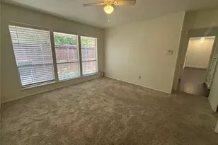 601 Westview Ave, Fort Worth, TX 76107 - Photo 12