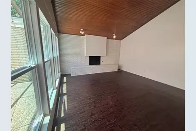 601 Westview Avenue #603, Fort Worth, TX 76107 - Photo 2