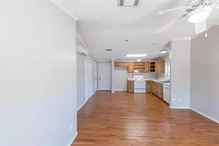 121 Windy Creek, Springtown, TX 76082 - Photo 4