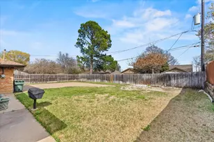 1905 Alamo Dr, Arlington, TX 76012 - Photo 24