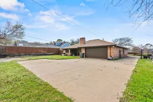 1905 Alamo Dr, Arlington, TX 76012 - Photo 26