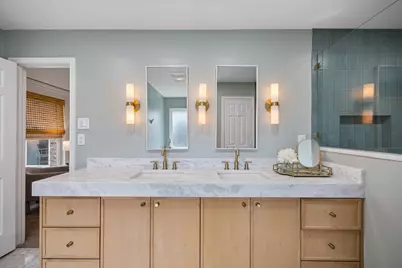9026 Woodhurst Drive, Dallas, TX 75243 - Photo 14