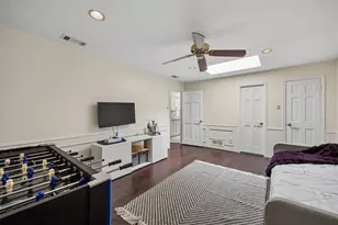 9026 Woodhurst Dr, Dallas, TX 75243 - Photo 22