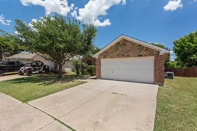 2717 Wildridge Court, Fort Worth, TX 76108 - Photo 2